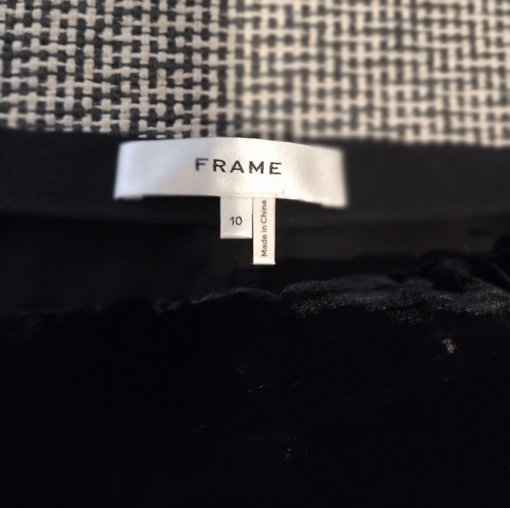 Frame Black Velvet And Lace Skirt Size Large - Picture 6 of 6